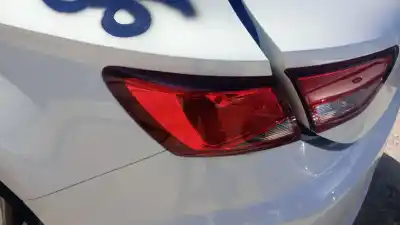 Recambio de automóvil de segunda mano de PILOTO TRASERO IZQUIERDO para SEAT LEON (5F1)  referencias OEM IAM   
