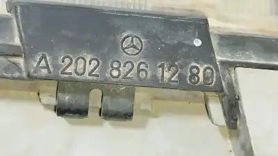 Pièce détachée automobile d'occasion feu droit pour mercedes clase c (bm 202) berlina 611960 références oem iam a2028261280  