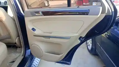 Автозапчасти б/у обивка задней правой двери за mercedes-benz clase ml (bm 164) om642940 ссылки oem iam 