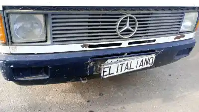 Pezzo di ricambio per auto di seconda mano paraurti anteriore per mercedes-benz mb 100 d furgón/combi (631) (1987) 616.963 ii riferimenti oem iam 