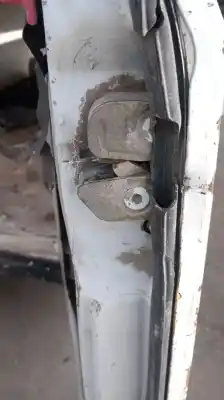 Pezzo di ricambio per auto di seconda mano serratura porta posteriore destra per mercedes-benz mb 100 d furgón/combi (631) (1987) 616.963 ii riferimenti oem iam 