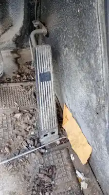 Pezzo di ricambio per auto di seconda mano pedale dell acceleratore per mercedes-benz mb 100 d furgón/combi (631) (1987) 616.963 ii riferimenti oem iam 