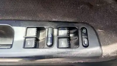 Pezzo di ricambio per auto di seconda mano interruttore alzacristalli anteriore sinistro per volkswagen passat b5 (3b2) 1.9 tdi riferimenti oem iam 