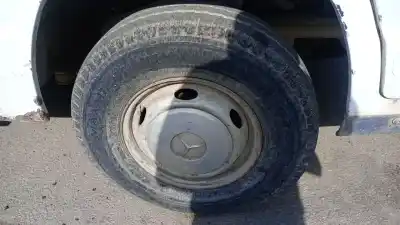 Pezzo di ricambio per auto di seconda mano attacco anteriore destro per mercedes-benz mb 100 d furgón/combi (631) (1987) 616.963 ii riferimenti oem iam 