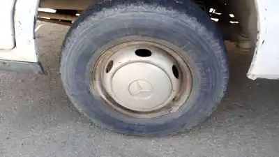 Pezzo di ricambio per auto di seconda mano snodo anteriore sinistro per mercedes-benz mb 100 d furgón/combi (631) (1987) 616.963 ii riferimenti oem iam 