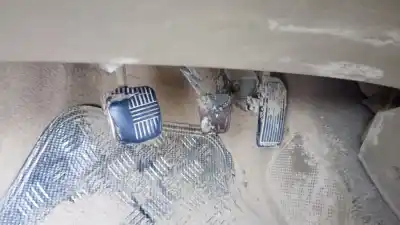 Peça sobressalente para automóvel em segunda mão Pedal De Travão por NISSAN TERRANO II (R20) 2.7 TDI 4WD Referências OEM IAM   