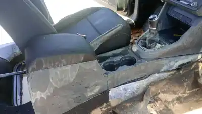 Tweedehands auto-onderdeel midden armsteun voor volkswagen caddy profesional (sa) (03.2015) dfs oem iam-referenties 