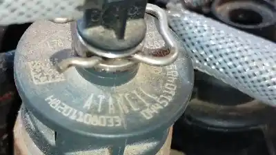 Pezzo di ricambio per auto di seconda mano motore completo per dacia dokker stepway essential riferimenti oem iam k9kc612  