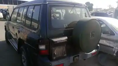 Pezzo di ricambio per auto di seconda mano portellone per mitsubishi montero (v20/v40) 4m40t riferimenti oem iam   