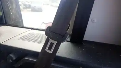 Pièce détachée automobile d'occasion CEINTURE DE SÉCURITÉ ARRIÈRE DROITE pour VOLKSWAGEN CADDY PROFESIONAL (SA) (03.2015) DFS Références OEM IAM   