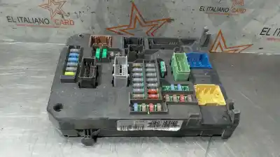 Pezzo di ricambio per auto di seconda mano SCATOLA RELÈ/FUSIBILI per CITROEN C4 BERLINA HN01 Riferimenti OEM IAM 9806687980  