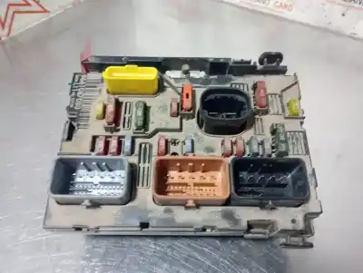İkinci el araba yedek parçası RÖLE/SIGORTA KUTUSU için PEUGEOT 307 BREAK/ SW (S2) 9HZ OEM IAM referansları 9661087080  