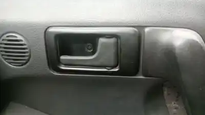 Автозапчастина б/у Усередині ПЕРЕДНЯ ПРАВА РУЧКА для OPEL FRONTERA B (U99) 2.2 DTI (6B_ZC, 6B_VF, 6B_66, 6B_76) Посилання на OEM IAM   