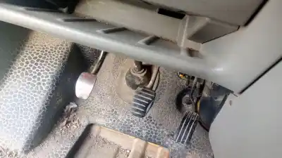 Second-hand car spare part CLUTCH PEDAL for RENAULT TRAFIC II FURGÓN D-F9Q U7 OEM IAM references   