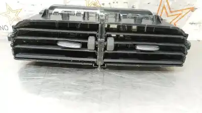 Pezzo di ricambio per auto di seconda mano GRIGLIA DI AERAZIONE per RENAULT CLIO IV  Riferimenti OEM IAM 687507764R  