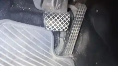 İkinci el araba yedek parçası GAZ PEDALI için SKODA OCTAVIA II COMBI (1Z5) 2.0 TDI 16V OEM IAM referansları   
