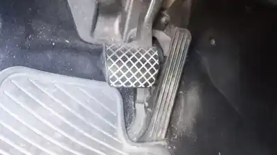 İkinci el araba yedek parçası FREN PEDALI için SKODA OCTAVIA II COMBI (1Z5) 2.0 TDI 16V OEM IAM referansları   