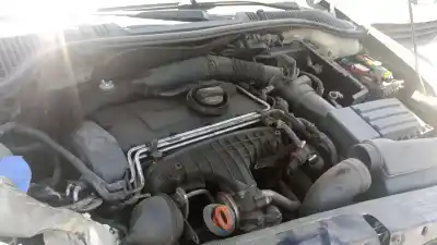 İkinci el araba yedek parçası MOTOR ÇALISIYOR için SKODA OCTAVIA II COMBI (1Z5) 2.0 TDI 16V OEM IAM referansları   