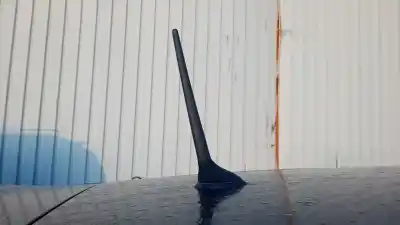 Pezzo di ricambio per auto di seconda mano ANTENNA per ALFA ROMEO GIULIETTA (191) 940C1000 Riferimenti OEM IAM   