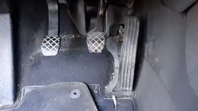 Recambio de automóvil de segunda mano de PEDAL FRENO para VOLKSWAGEN GOLF V (1K1)  referencias OEM IAM   