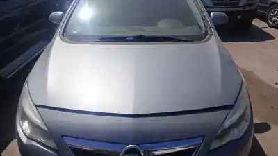 İkinci el araba yedek parçası  için OPEL ASTRA J BERLINA 5P  OEM IAM referansları   