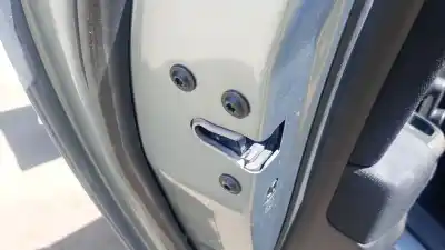İkinci el araba yedek parçası Sol Arka Kapi Kilidi için OPEL ASTRA J BERLINA 5P A16XER OEM IAM referansları   