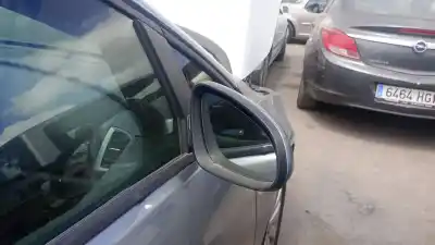 Pezzo di ricambio per auto di seconda mano retrovisore destro per opel astra j berlina 5p a16xer riferimenti oem iam   