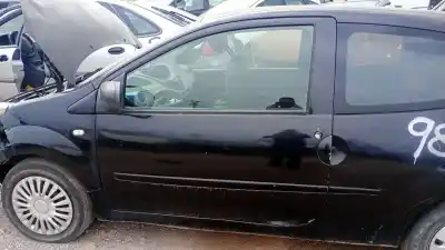 Автозапчастина б/у передні ліві двері для renault twingo ii (cn0_) 1.2 16v (cn04, cn0a, cn0b) посилання на oem iam 