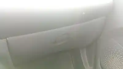 Автозапчастина б/у бардачок для renault twingo ii (cn0_) 1.2 16v (cn04, cn0a, cn0b) посилання на oem iam 