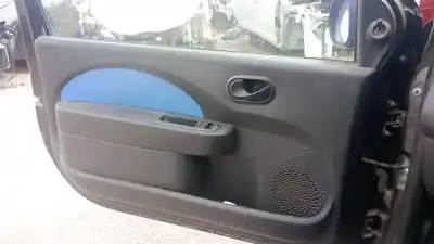 Автозапчастина б/у оббірка передніх дверей ліва для renault twingo ii (cn0_) 1.2 16v (cn04, cn0a, cn0b) посилання на oem iam 