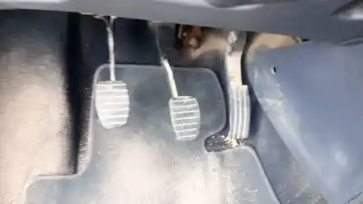 Автозапчастина б/у педаль зцеплення для renault twingo ii (cn0_) 1.2 16v (cn04, cn0a, cn0b) посилання на oem iam 