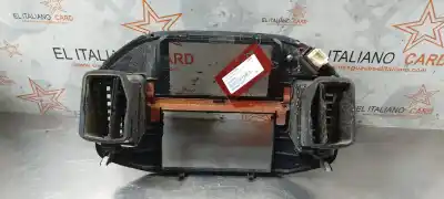 Автозапчасти б/у аэрационная решетка за mitsubishi montero (v60/v70) d-4m41 ссылки oem iam mr456373  