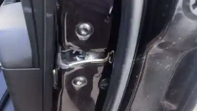 Pièce détachée automobile d'occasion Serrure De Porte Avant Droite pour SSANGYONG TIVOLI 673910 Références OEM IAM   