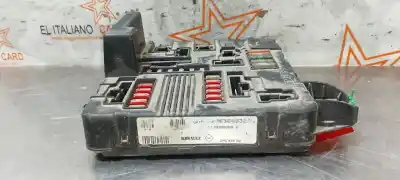 Second-hand car spare part fuse box unit for renault scénic ii (jm0/1_) 1.9 d oem iam references 8200306032a  