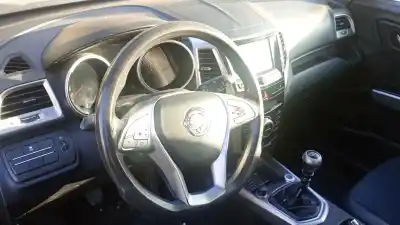 Автозапчасти б/у руль за ssangyong tivoli 673910 ссылки oem iam 