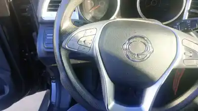 Автозапчасти б/у руль за ssangyong tivoli 673910 ссылки oem iam   