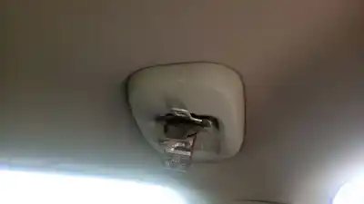 Pezzo di ricambio per auto di seconda mano cintura di sicurezza posteriore centrale per kia carens (rp) d4fd riferimenti oem iam 