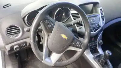 Pezzo di ricambio per auto di seconda mano  per CHEVROLET CRUZE 5-PUERTAS  Riferimenti OEM IAM   