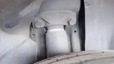 Pezzo di ricambio per auto di seconda mano Ammortizzatore Posteriore Destro per CHEVROLET CRUZE 5-PUERTAS Z20D1 Riferimenti OEM IAM   