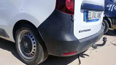 İkinci el araba yedek parçası arka tampon için renault express k9k876 oem iam referansları   