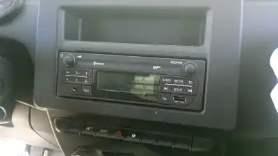 Pezzo di ricambio per auto di seconda mano impianto audio / radio cd per renault express k9k876 riferimenti oem iam 