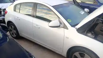 Pezzo di ricambio per auto di seconda mano porta anteriore destra per chevrolet cruze 5-puertas z20d1 riferimenti oem iam 