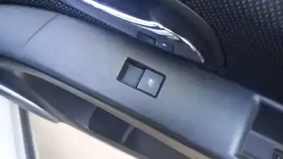 Pezzo di ricambio per auto di seconda mano interruttore alzacristalli anteriore destro per chevrolet cruze 5-puertas z20d1 riferimenti oem iam 