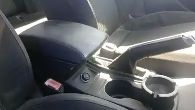 Автозапчастина б/у центральний подлокник для seat leon (5f1) clh посилання на oem iam   