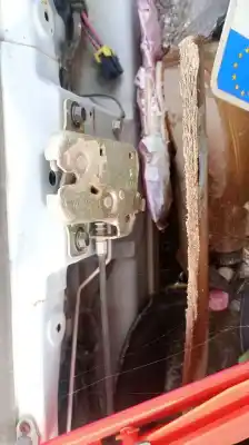 Автозапчастина б/у замок багажника / ворот для mazda mx-5 (na) b6 посилання на oem iam 