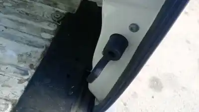 Автозапчастина б/у ВНУТРІШНЯ ЗАДНЯ ПРАВА РУЧКА для FIAT III FIORINO (225) 199A9000 Посилання на OEM IAM   