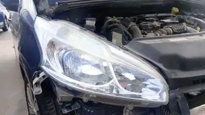 Recambio de automóvil de segunda mano de FARO DERECHO para PEUGEOT 208 I (CA_, CC_) 1.6 HDI referencias OEM IAM 9802221280  