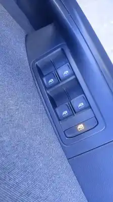 Автозапчасти б/у выключатель левого переднего окна за seat ateca (khp) dtrd ссылки oem iam 