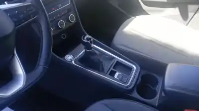 Автозапчасти б/у центральный подлокотник за seat ateca (khp) dtrd ссылки oem iam   