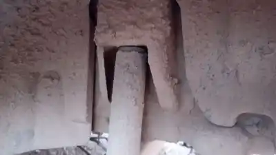 Second-hand car spare part rear left shock absorber for peugeot 308 bh02 oem iam references 